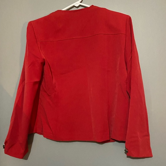 Red dress jacket - Picture 2 of 6
